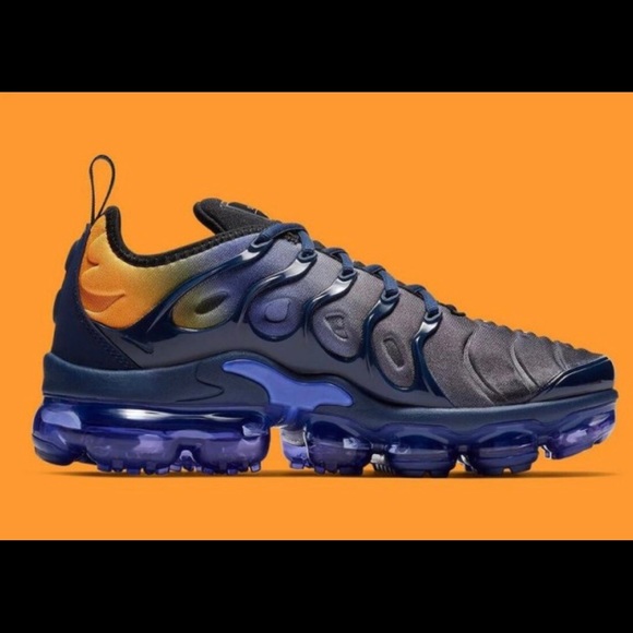 nike air vapormax plus dark blue